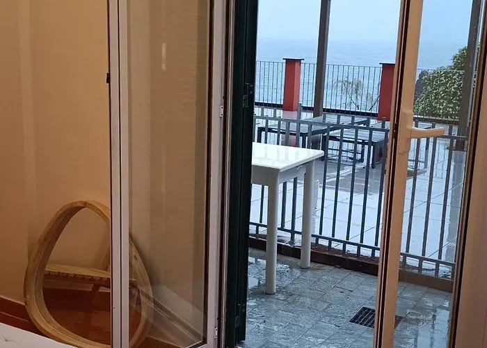 Sea View Viviana شقة مونتيروسّو ال ماري