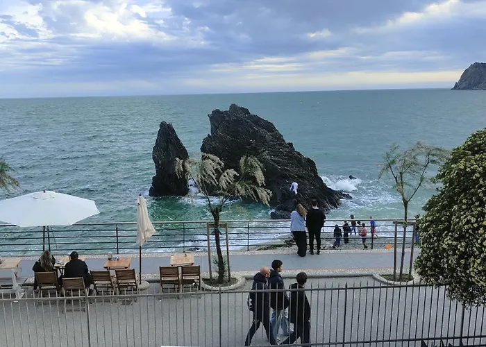 Sea View Viviana * مونتيروسّو ال ماري